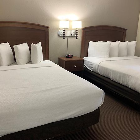 Americinn By Wyndham Ironwood Bagian luar foto