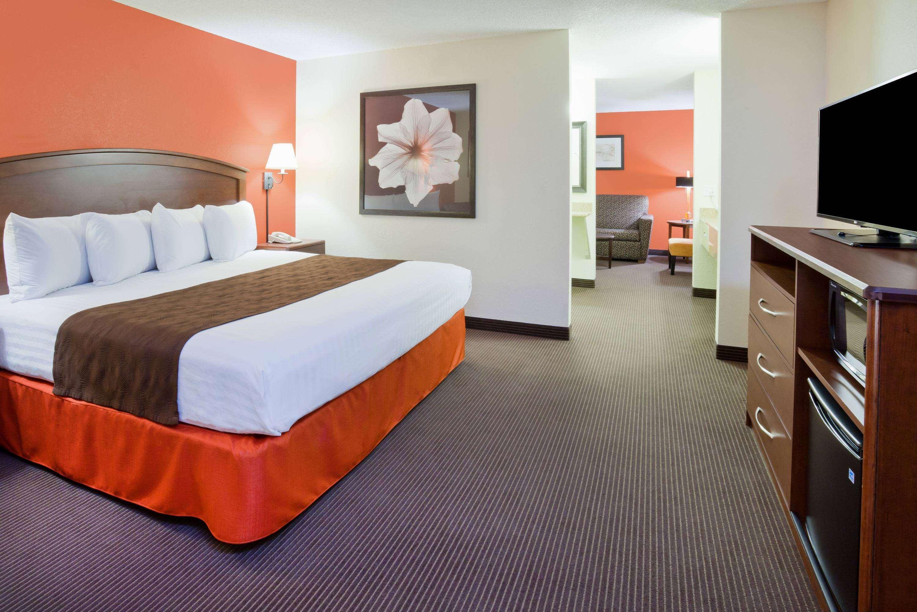 Americinn By Wyndham Ironwood Bagian luar foto