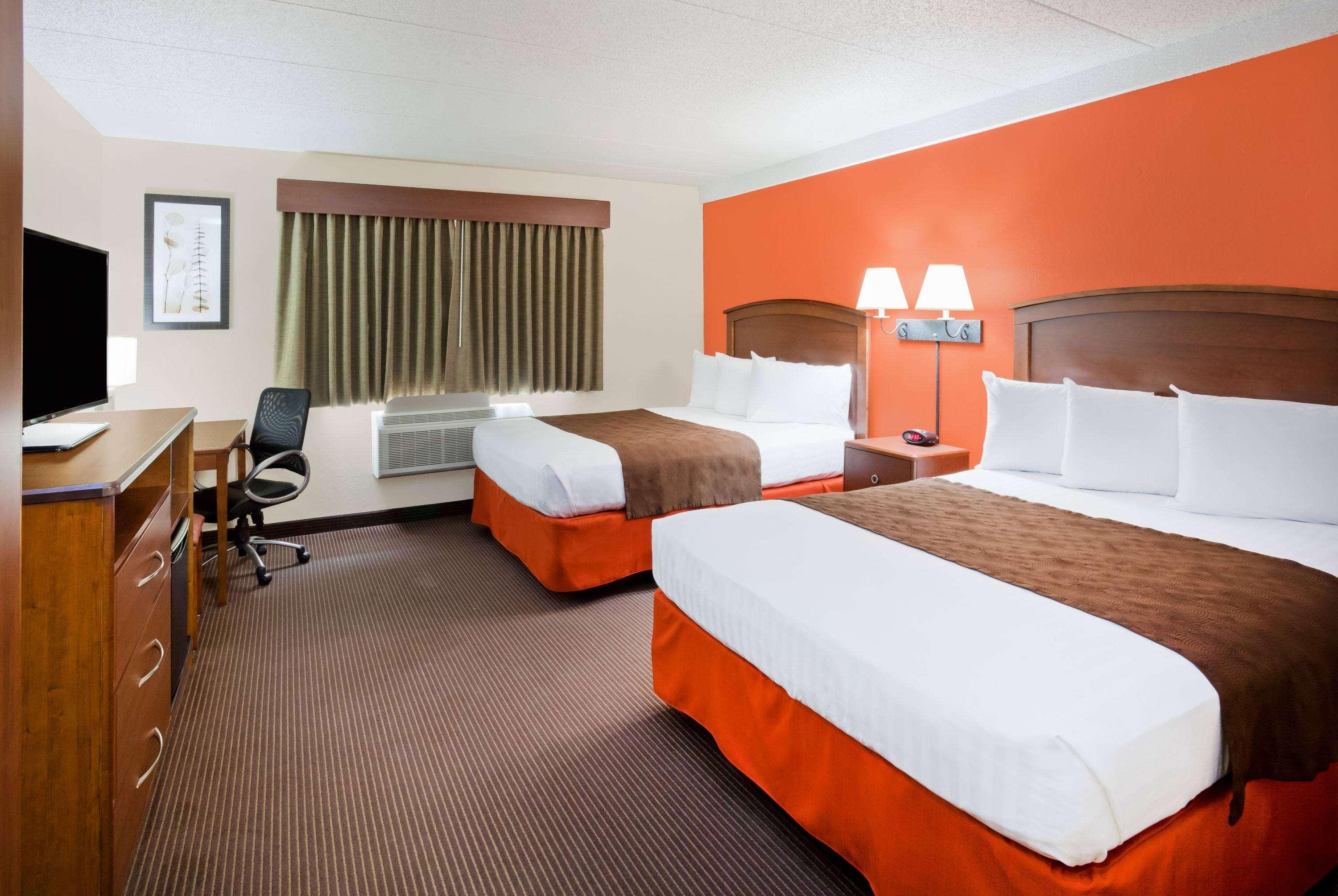 Americinn By Wyndham Ironwood Bagian luar foto