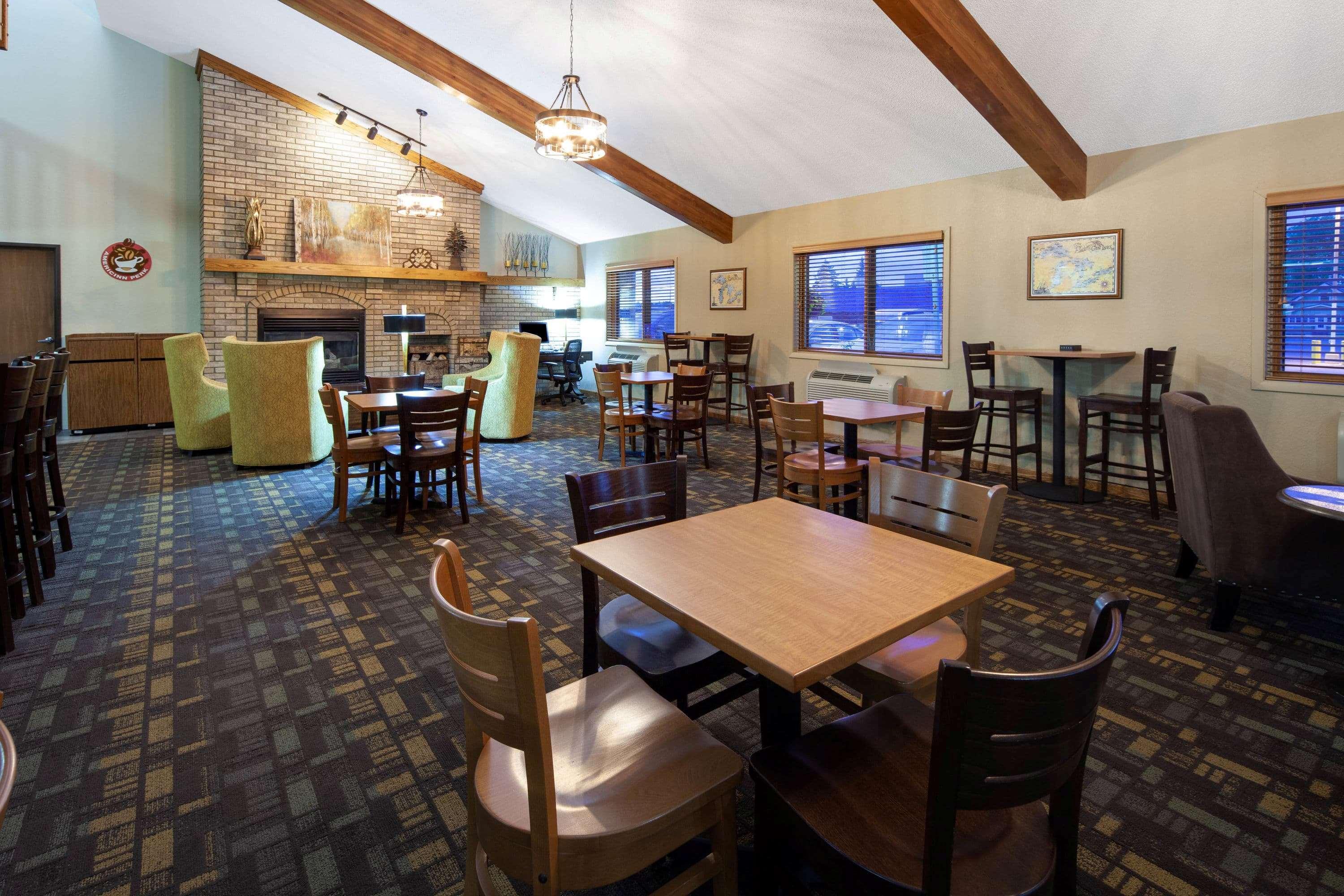 Americinn By Wyndham Ironwood Bagian luar foto